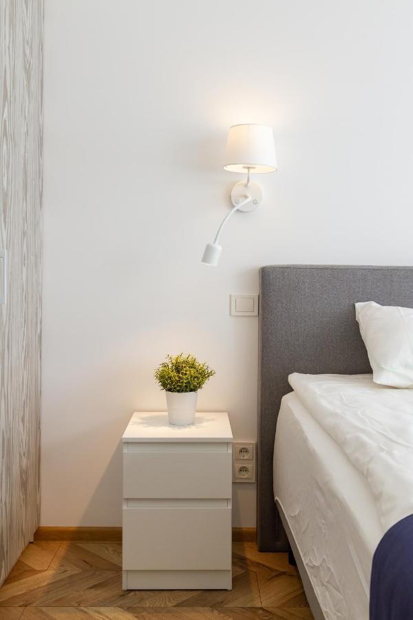 Apartment Hot Spot